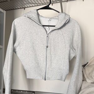 Gray Women's Zip-Up Hoodie.  EUC. Lululemon. 6